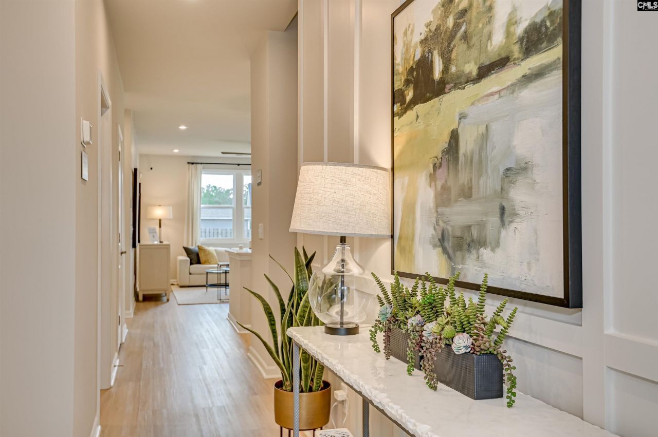 128 Bloomsbury Drive Photo 5