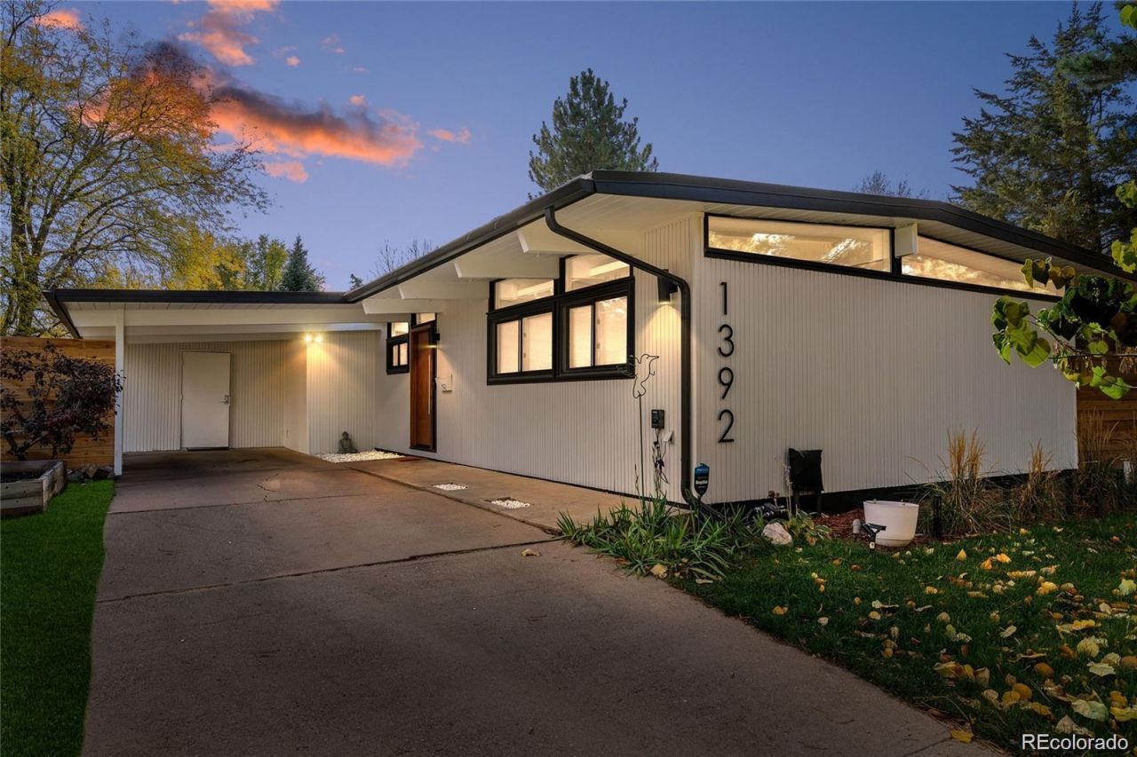 1392 S Edison Way, Denver, CO 80222 Main Photo