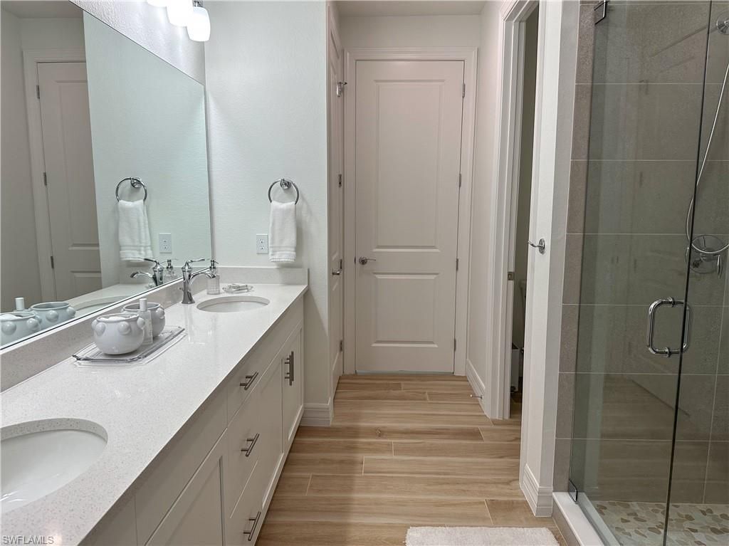 207 Indies Dr E, Unit 201, Naples, FL 34114 Photo