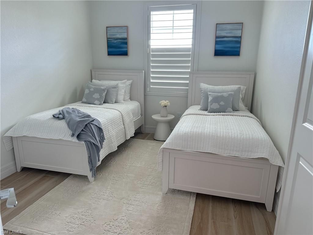 207 Indies Dr E, Unit 201, Naples, FL 34114 Photo