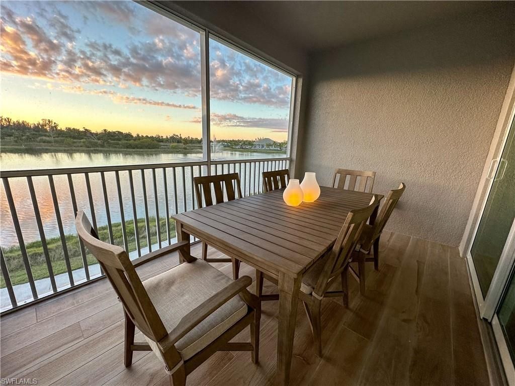 207 Indies Dr E, Unit 201, Naples, FL 34114 Photo