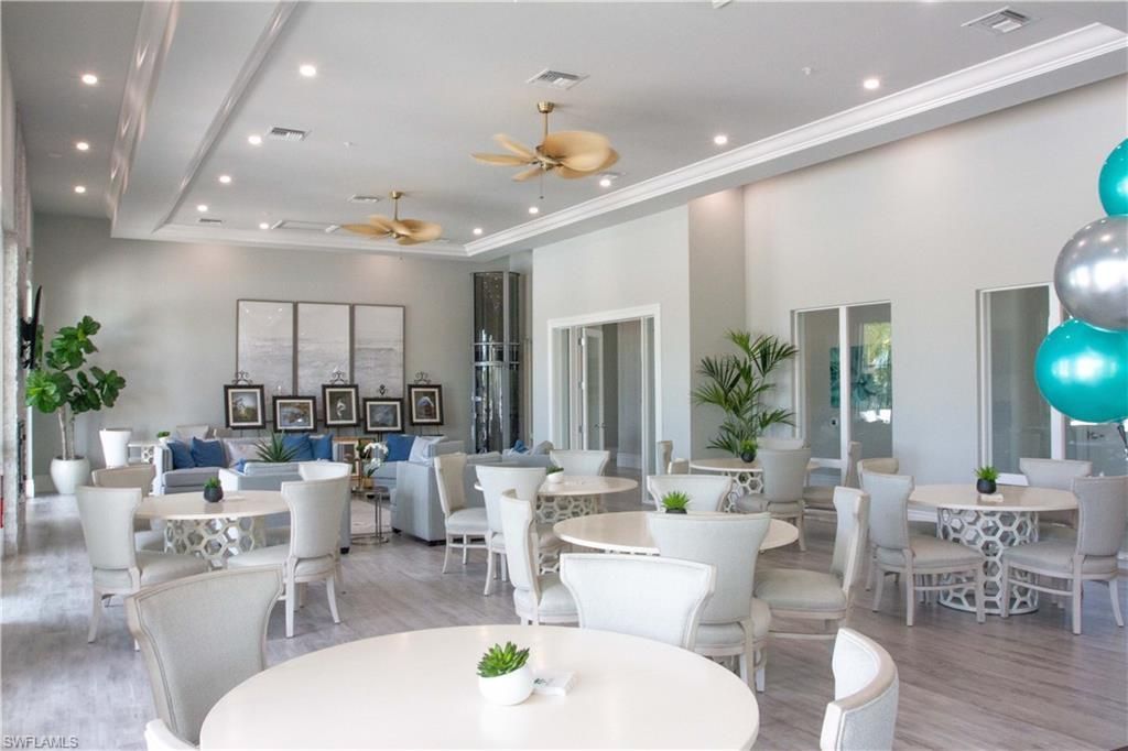 207 Indies Dr E, Unit 201, Naples, FL 34114 Photo