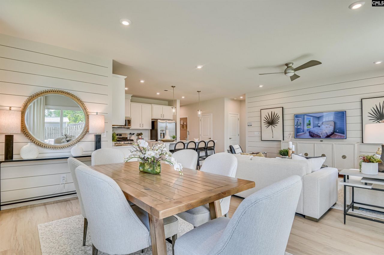 127 Bloomsbury Drive Photo 18