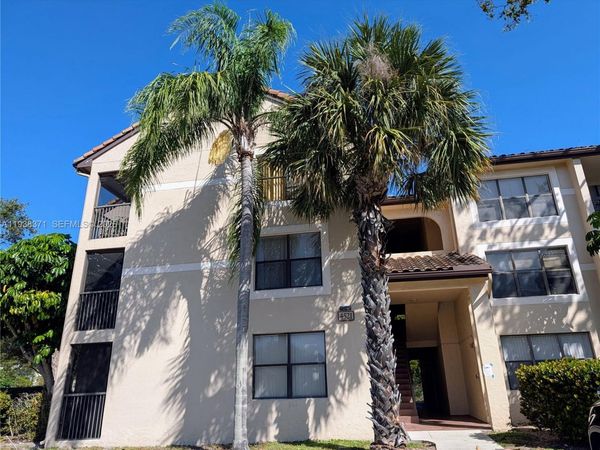 4521 W Mcnab Rd, Unit 21, Pompano Beach, FL 33069