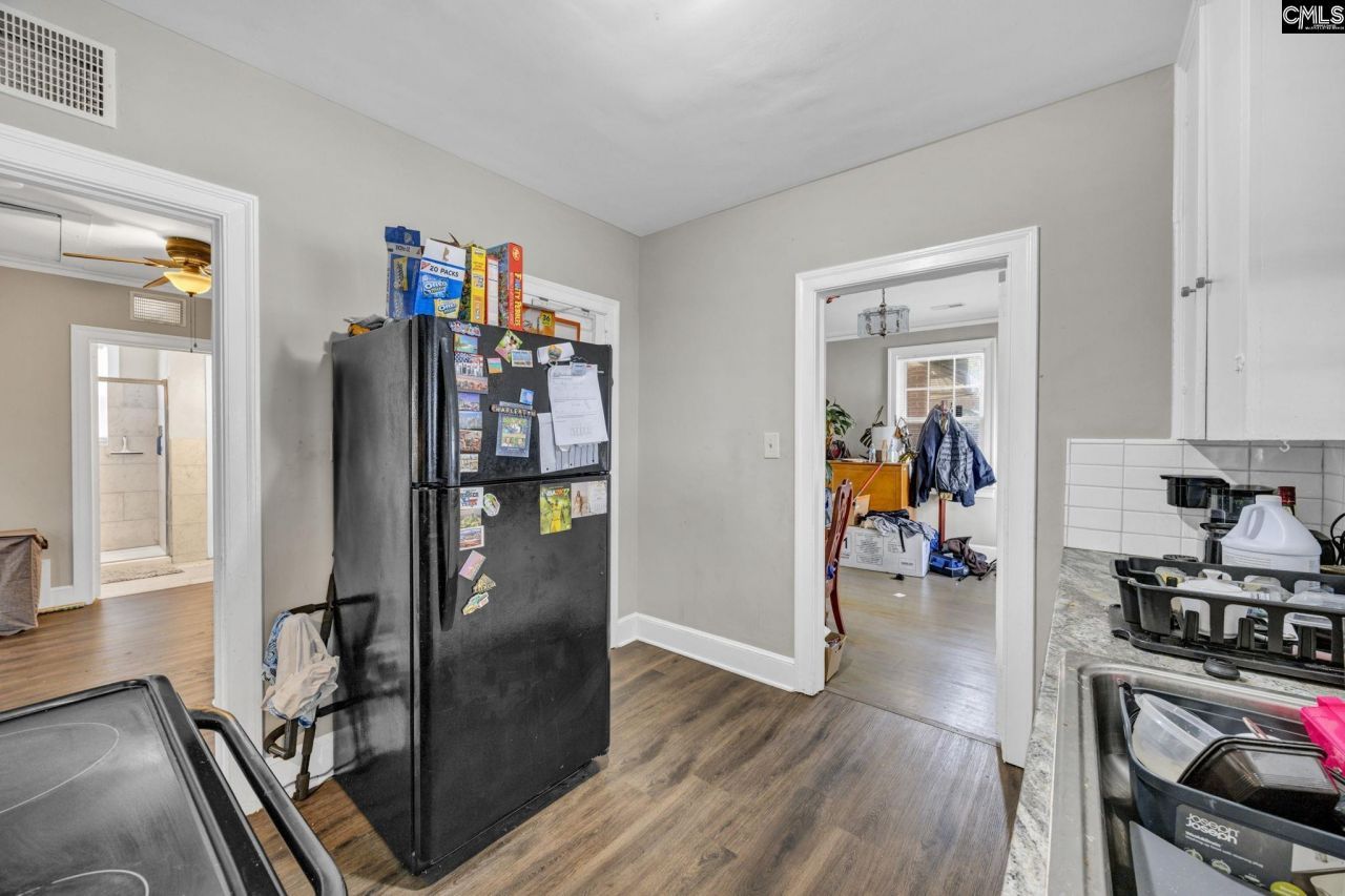 613 Joan Street  Photo 13