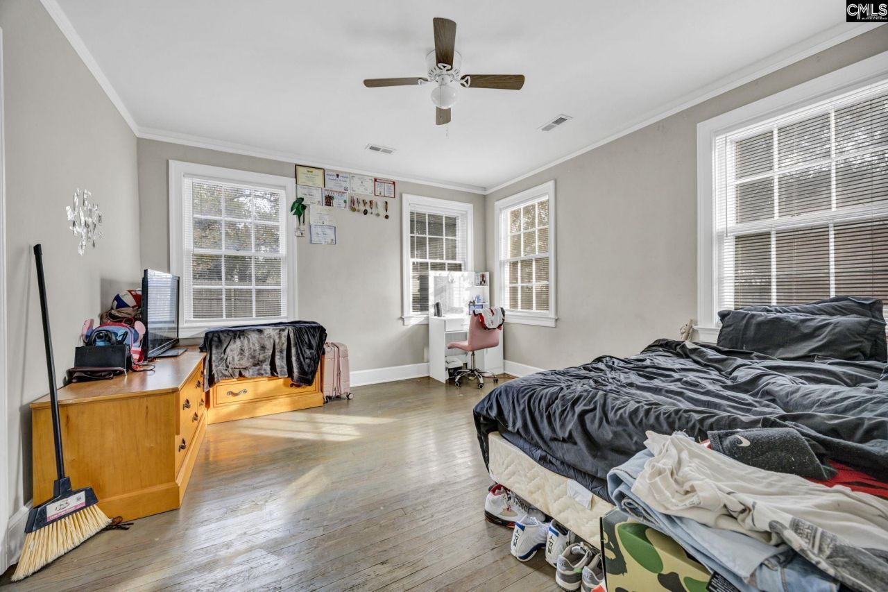 613 Joan Street  Photo 18