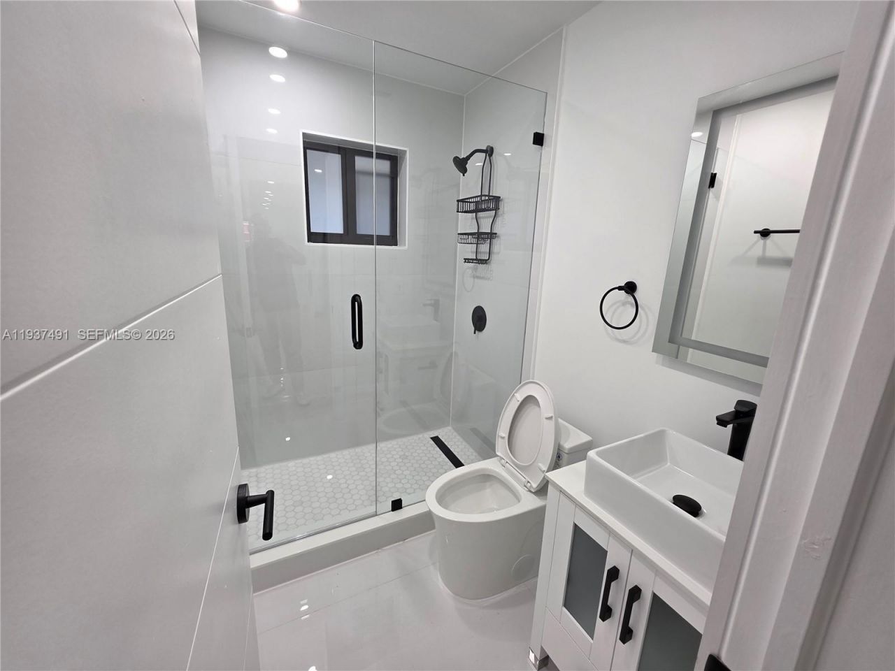 233 E 7th St, Unit 2, Hialeah, FL 33010 Photo