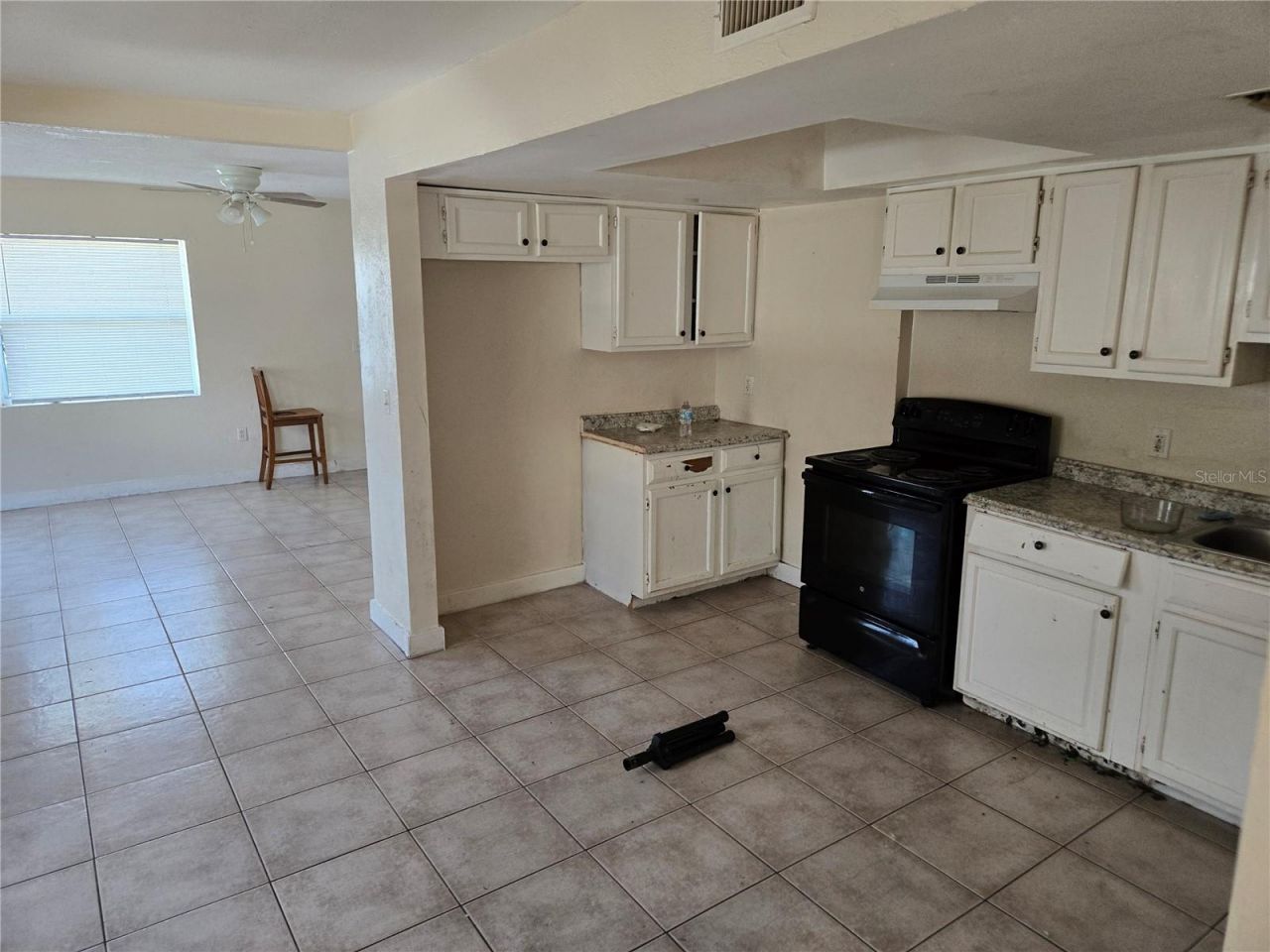 2421 11th Street S, Saint Petersburg, FL 33705 Photo