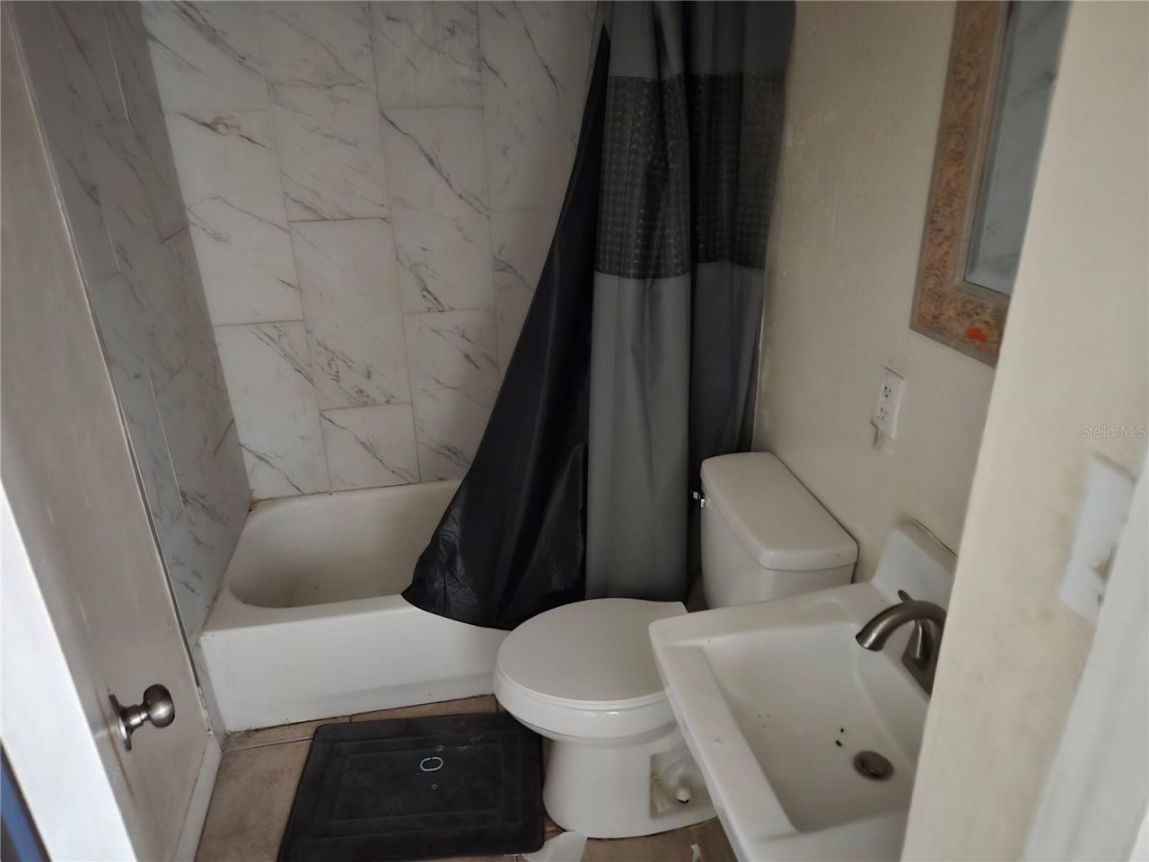 2421 11th Street S, Saint Petersburg, FL 33705 Photo