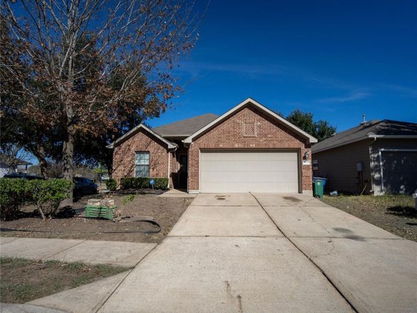 3701 Bronco Bend LOOP, Austin, TX 78744