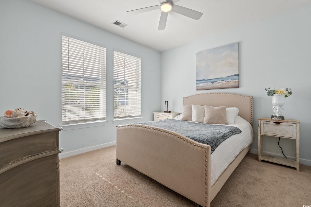 426 Goldenrod Circle Photo 13