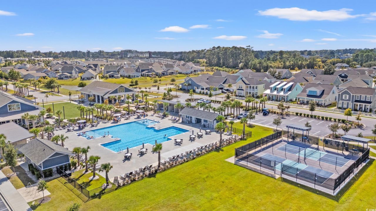 426 Goldenrod Circle Photo 34