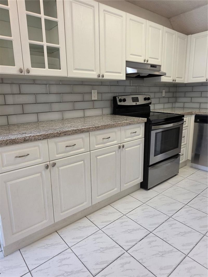 1158 NW 124th Ave, Unit 2306, Miami, FL 33182 Photo