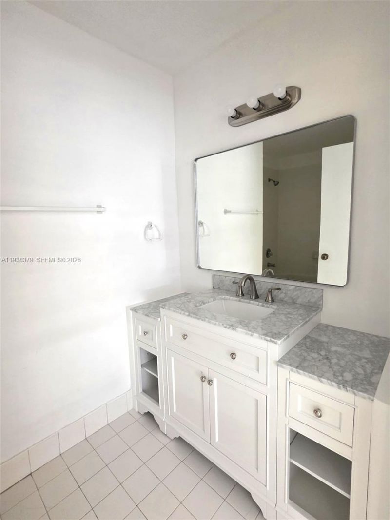 1158 NW 124th Ave , Unit 2306, Miami, FL 33182 Photo