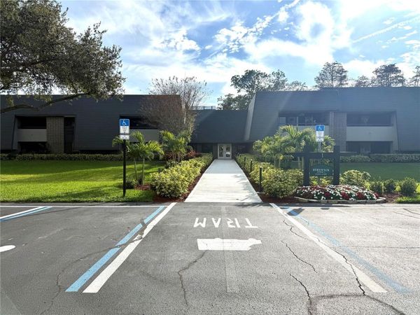 36750 US HIGHWAY 19 N, Unit 5-210, PALM HARBOR, FL 34683