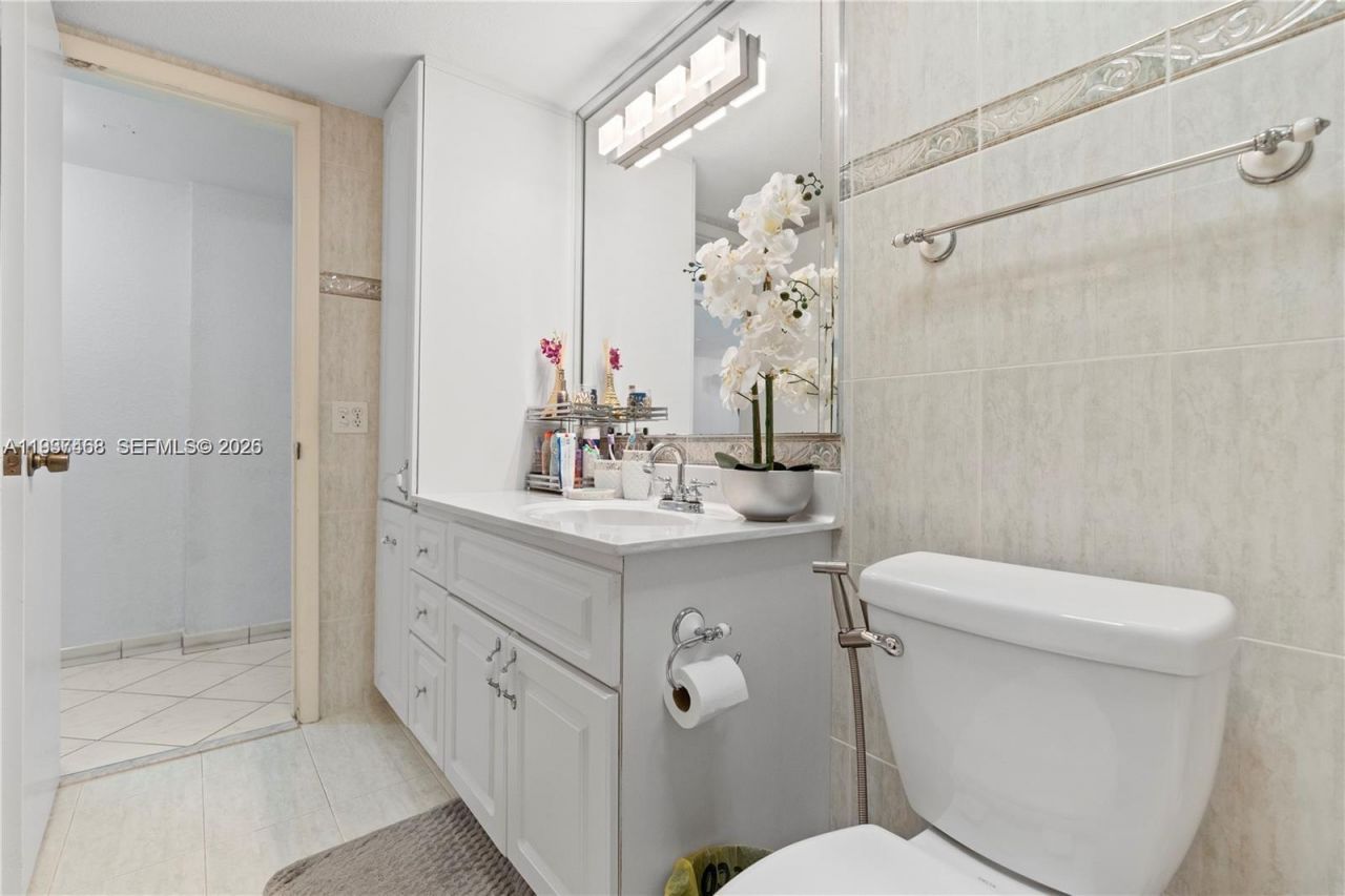 1810 W 56th St, Unit 3223, Hialeah, FL 33012 Photo