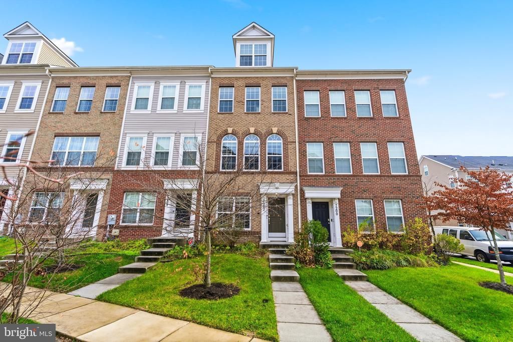 7202 Silver Thorn Way, Beltsville, MD 20705 Main Photo