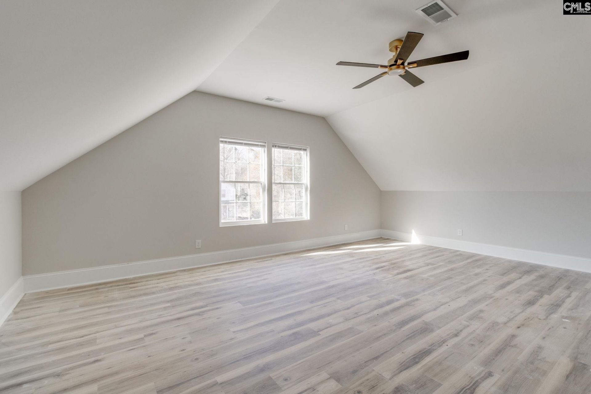 50 Rambling Drive Photo 29