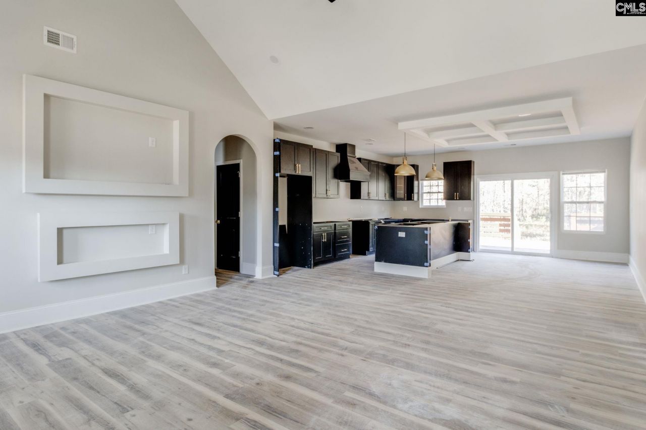 50 Rambling Drive Photo 5