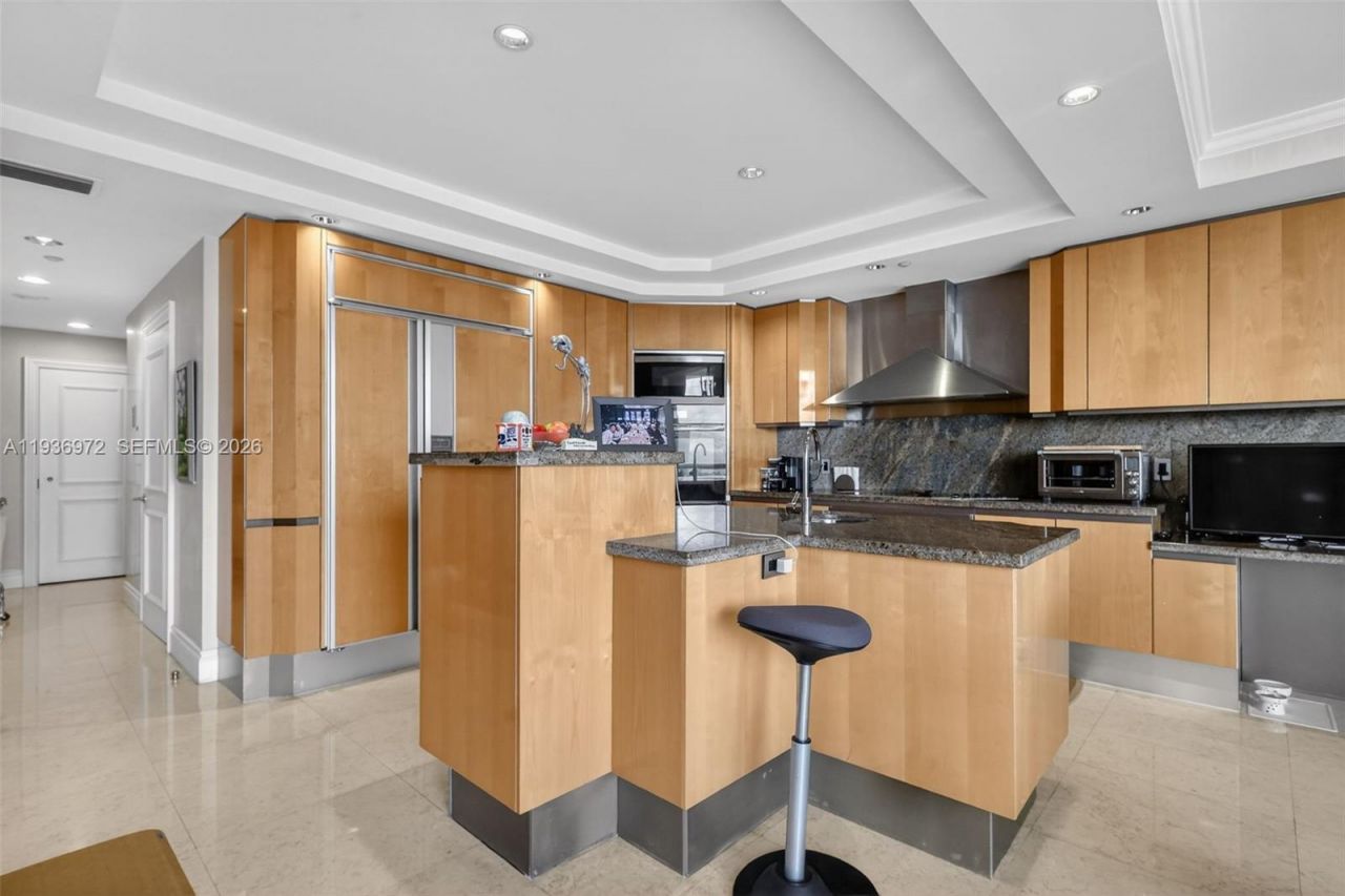 2600 Island Blvd, Unit 3006, Aventura, FL 33160 Photo