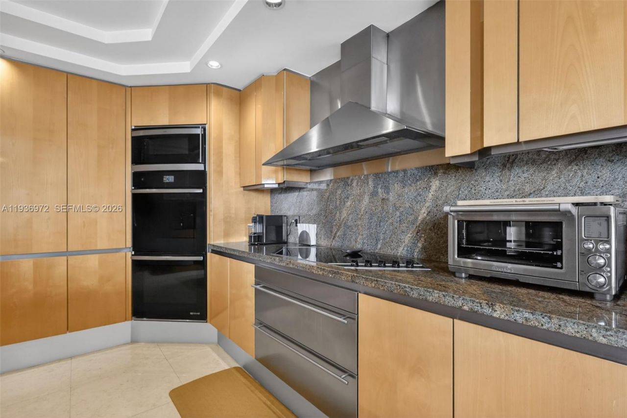 2600 Island Blvd, Unit 3006, Aventura, FL 33160 Photo