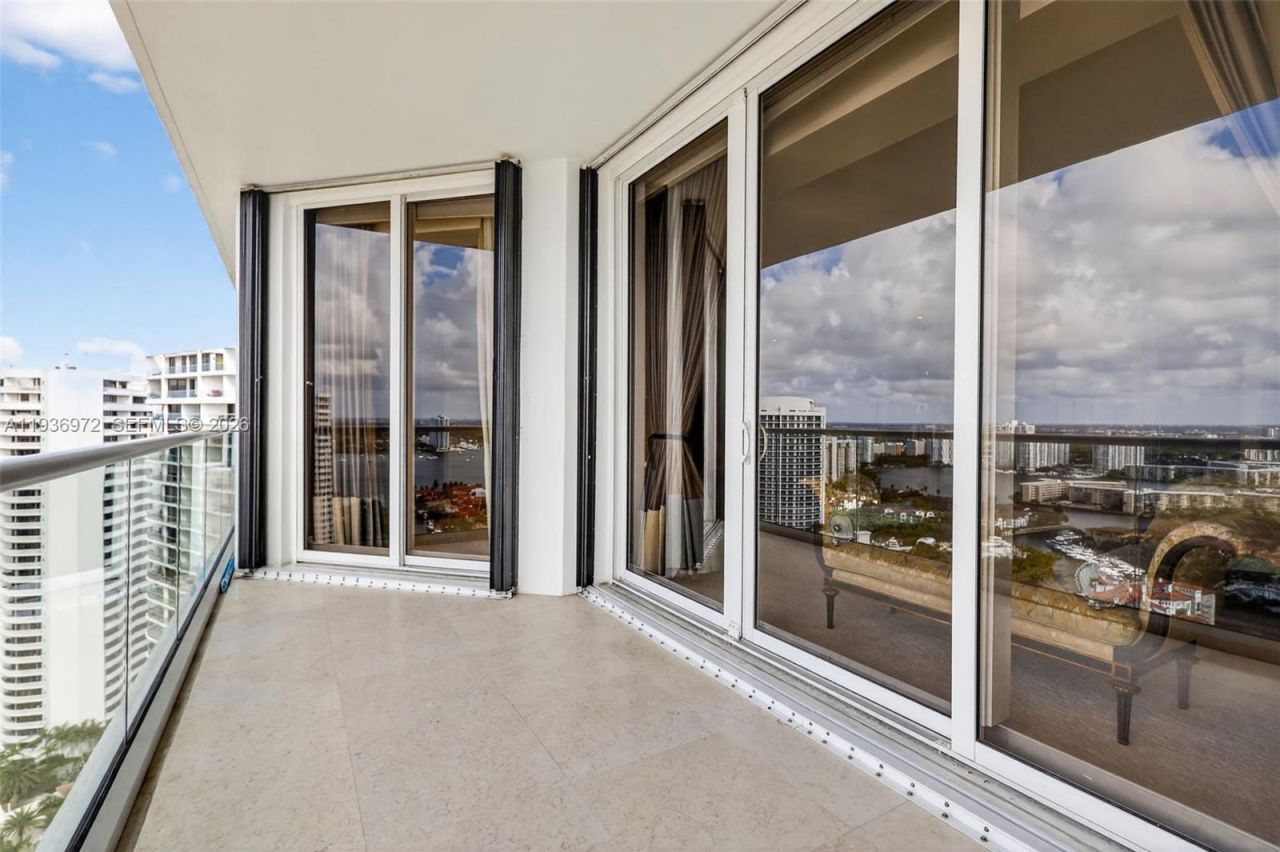 2600 Island Blvd, Unit 3006, Aventura, FL 33160 Photo