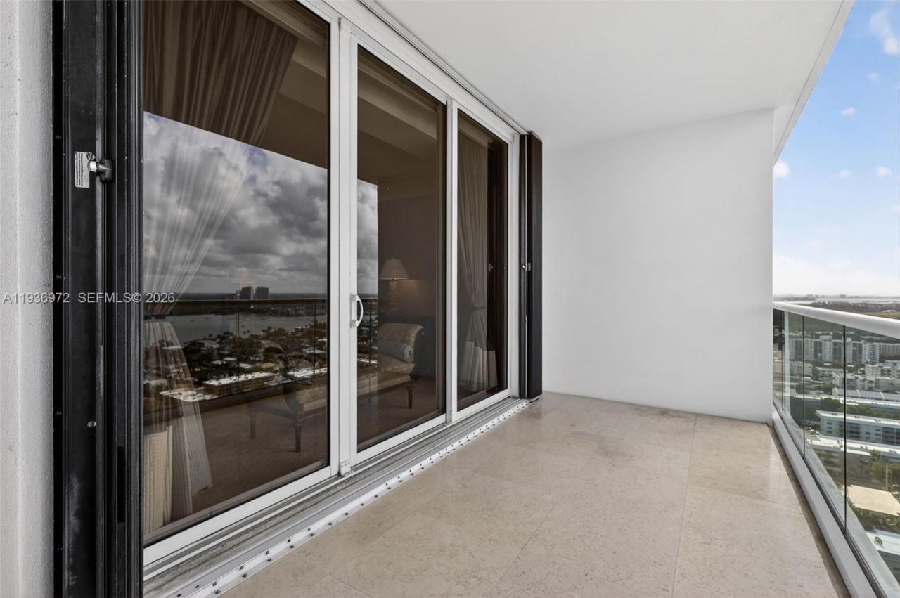 2600 Island Blvd, Unit 3006, Aventura, FL 33160 Photo