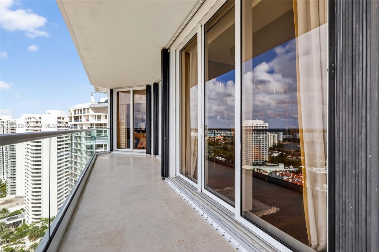 2600 Island Blvd, Unit 3006, Aventura, FL 33160 Photo
