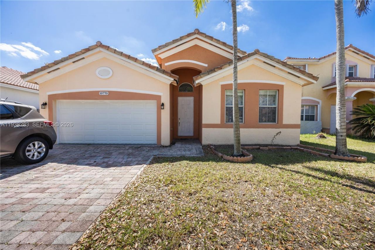 10770 SW 245th St, Homestead, FL 33032 Photo