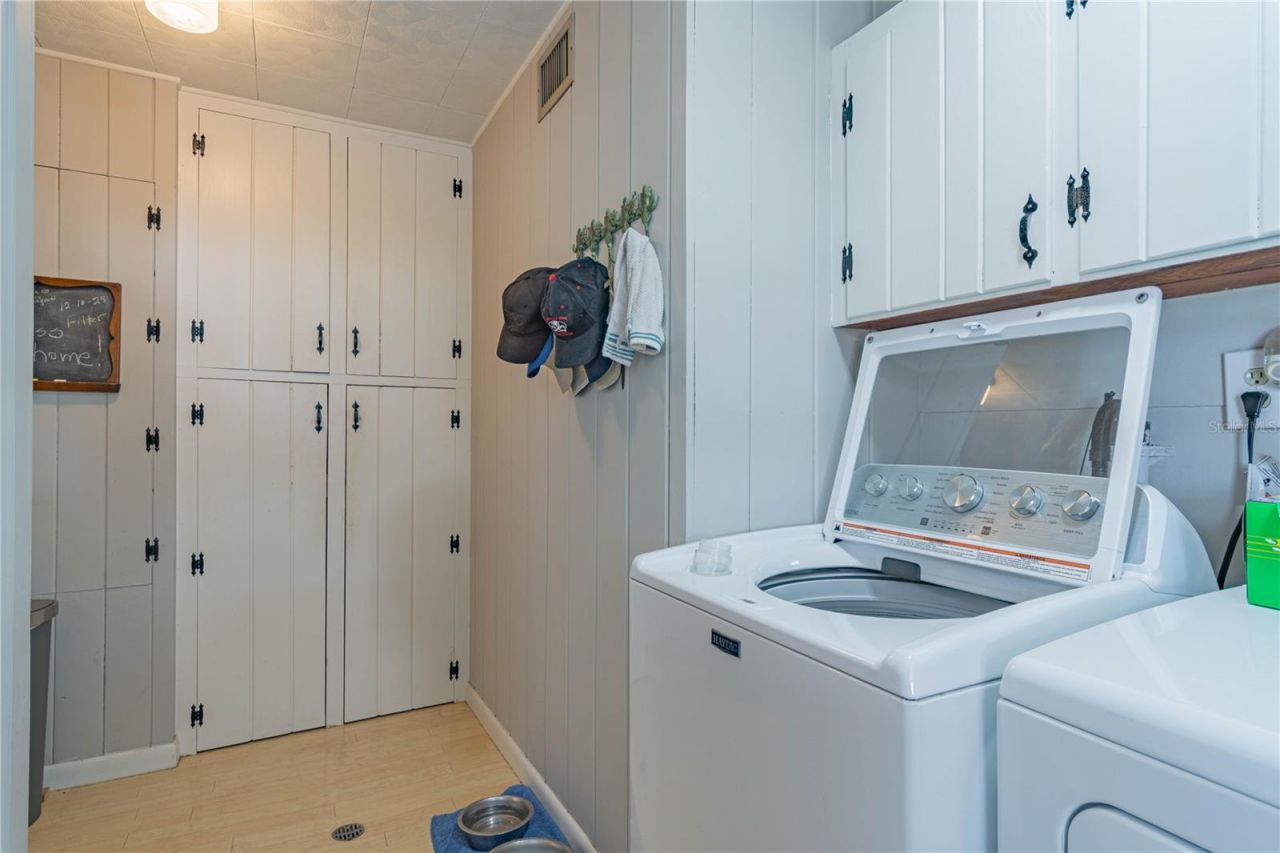 897 Cr 454, Lake Panasoffkee, FL 33538 Photo