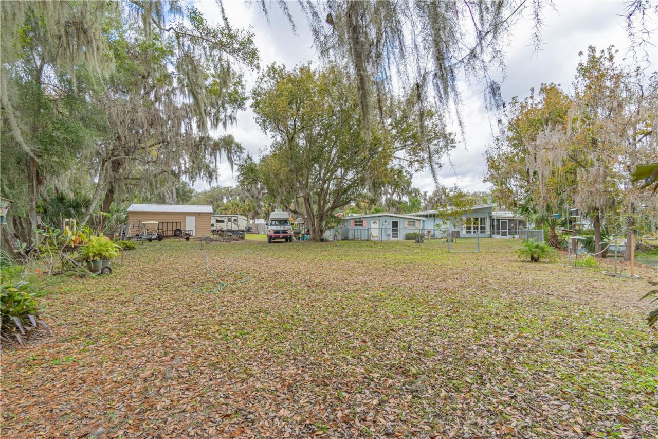 897 Cr 454, Lake Panasoffkee, FL 33538 Photo