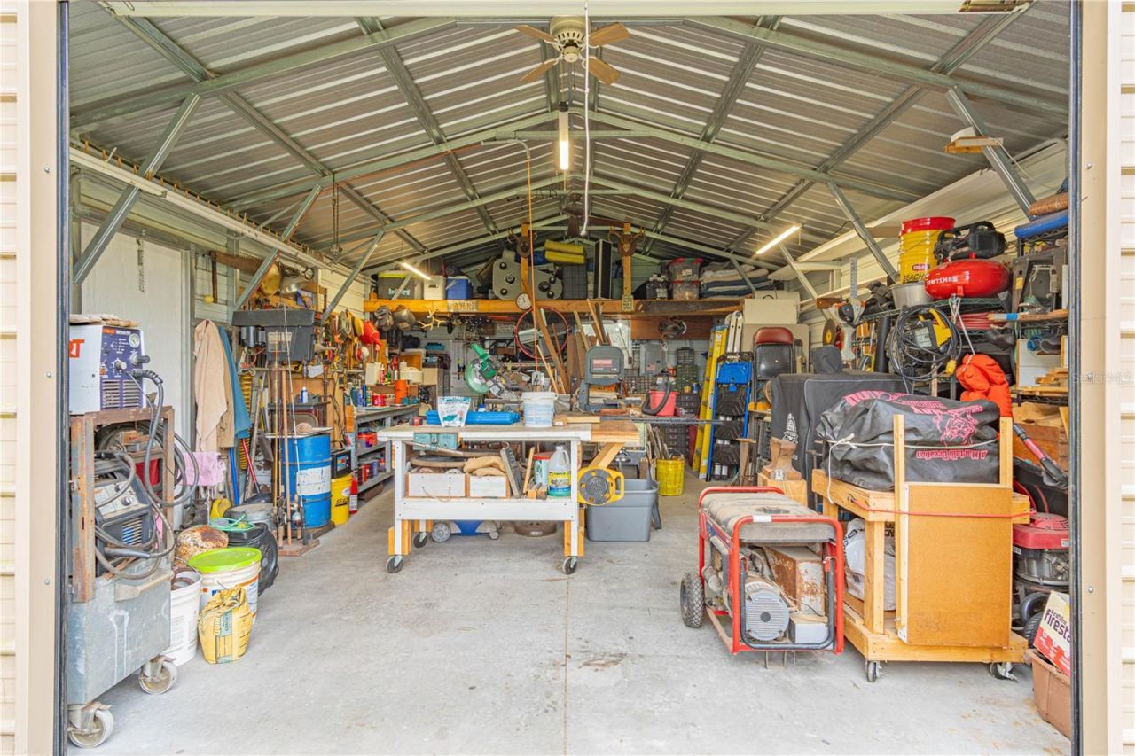 897 Cr 454, Lake Panasoffkee, FL 33538 Photo