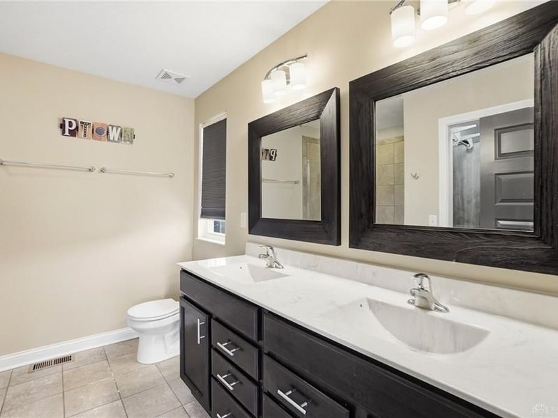 1101 Parklake Row, Springboro, OH 45066 Photo 25