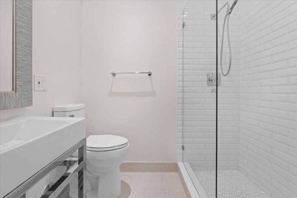 1635 Seabreeze Boulevard, Fort Lauderdale, FL 33316 Photo