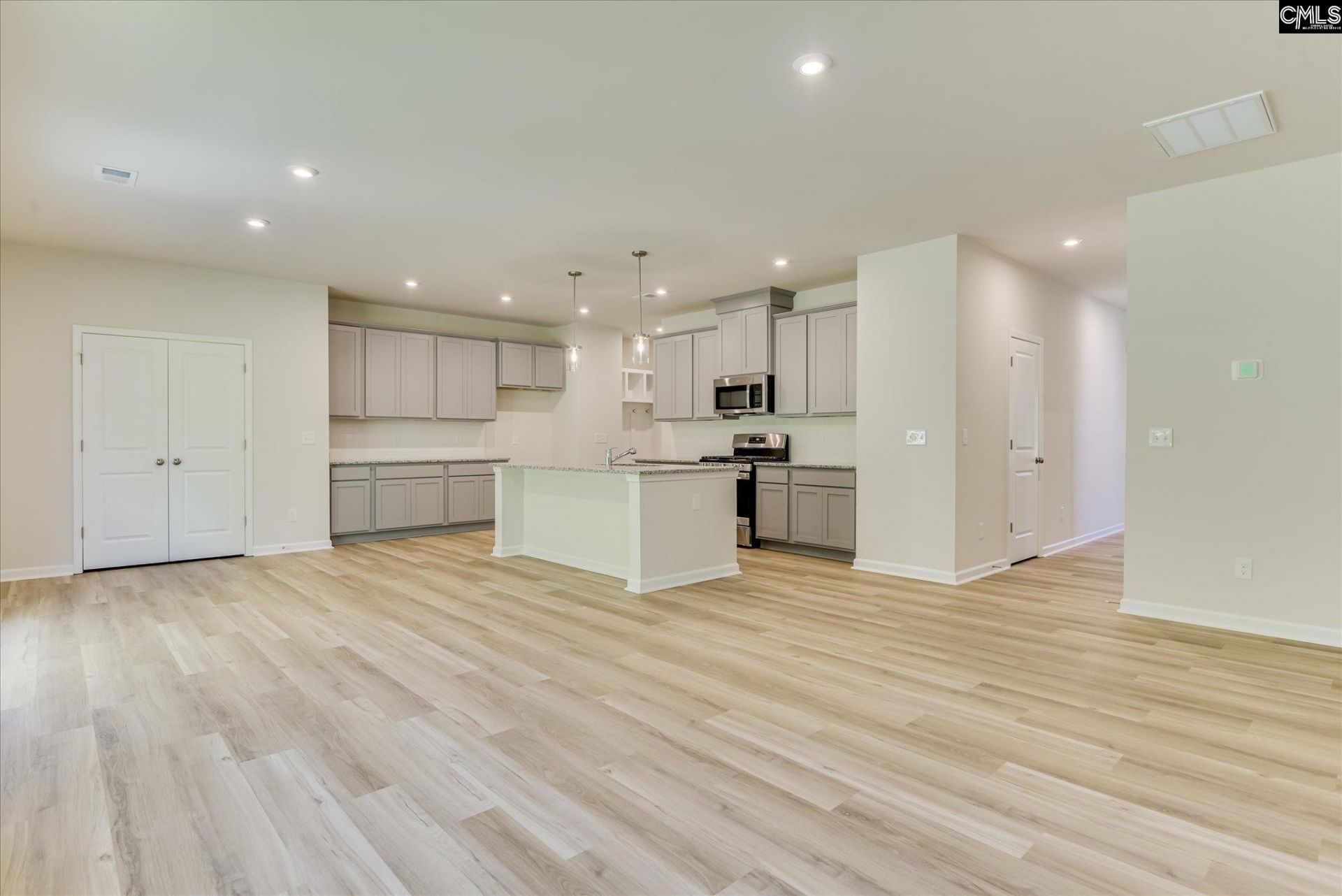 115 Bloomsbury Drive Photo 12