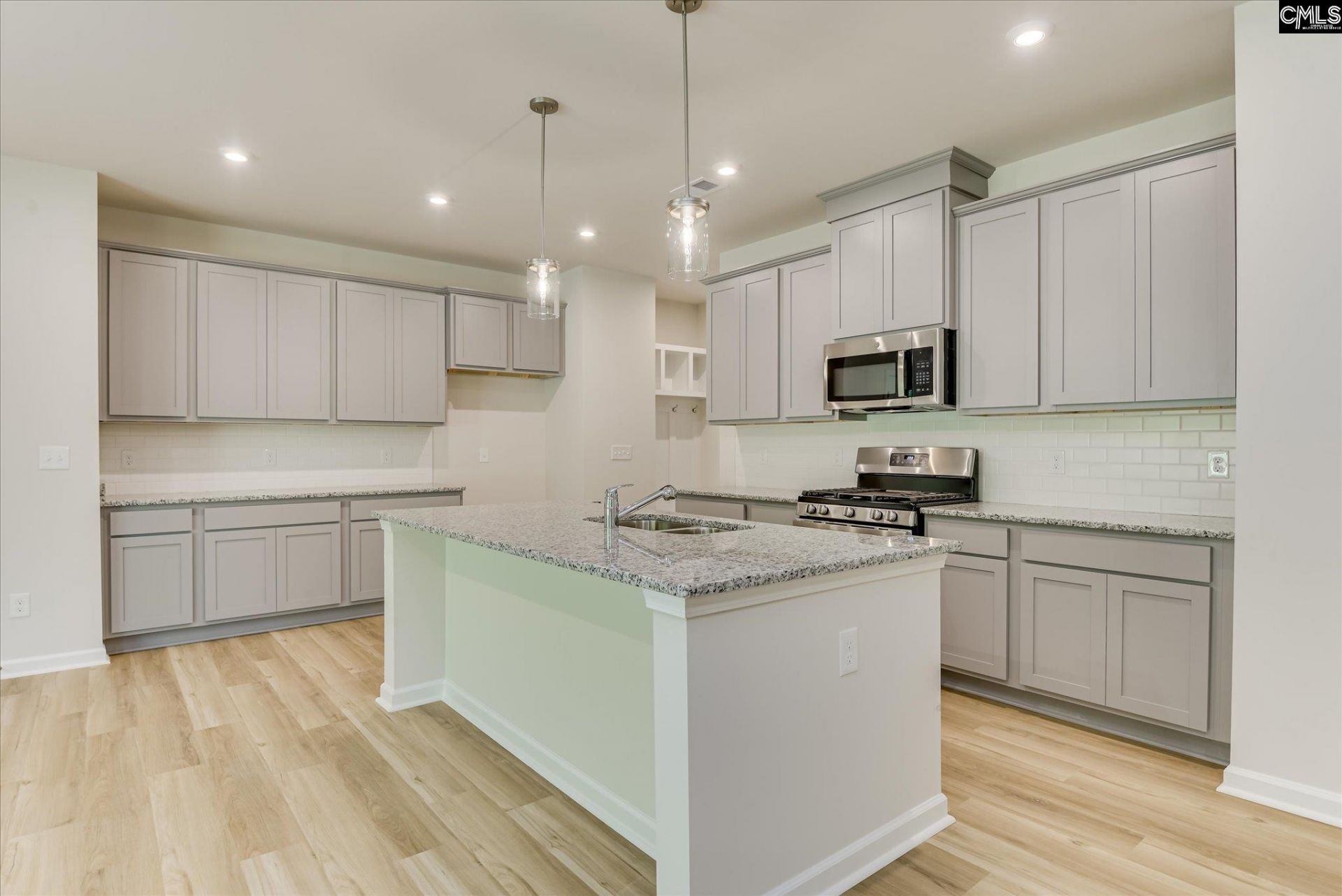 115 Bloomsbury Drive Photo 20