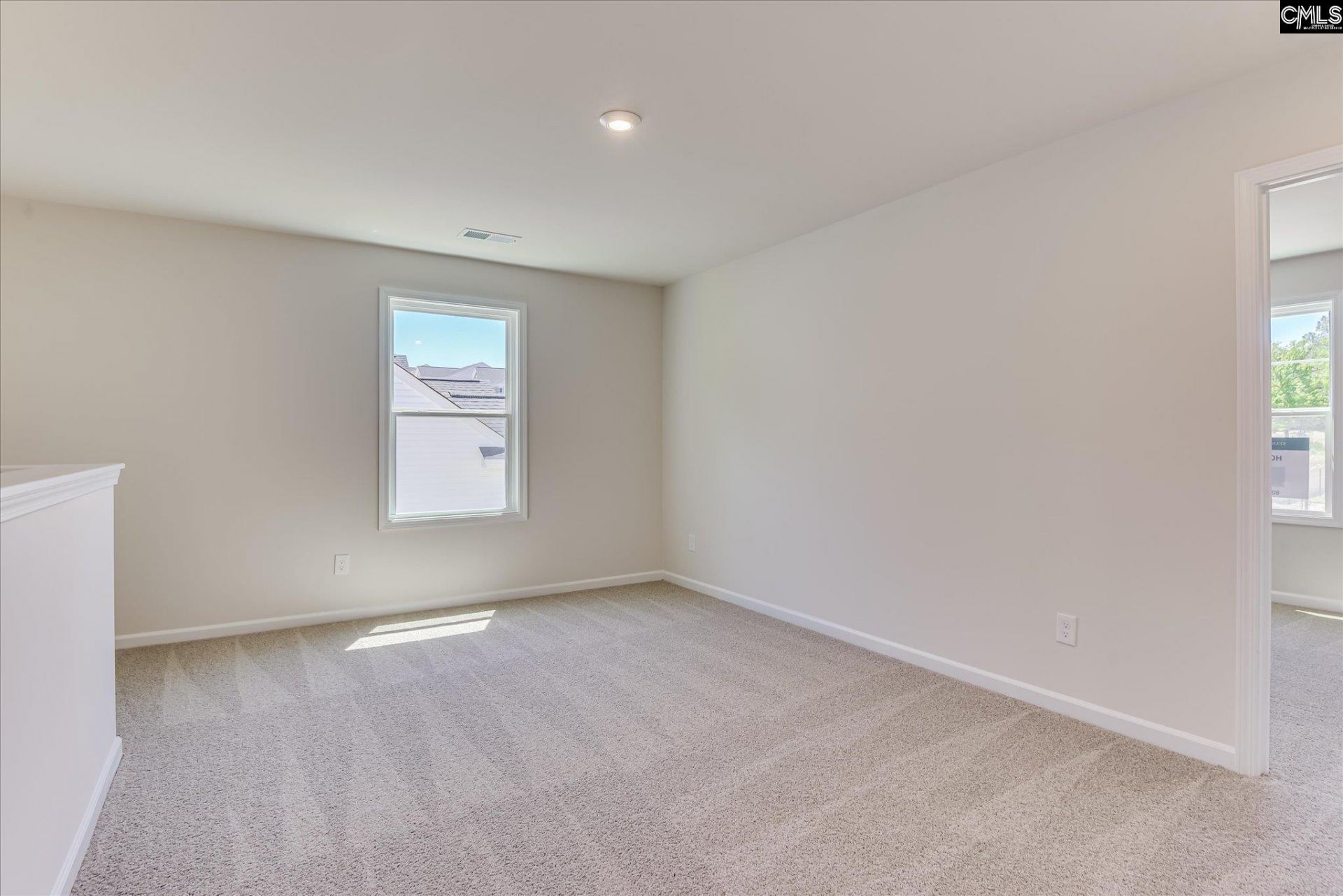 115 Bloomsbury Drive Photo 24