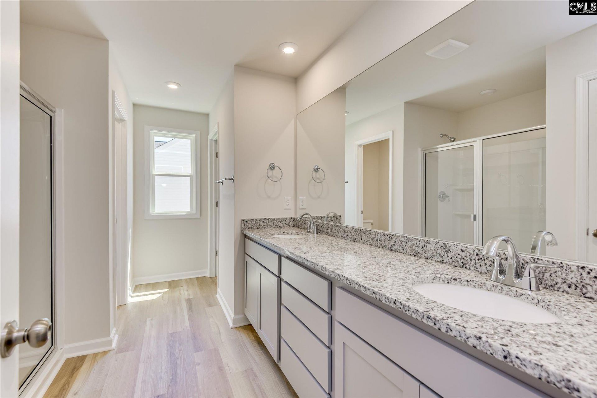 115 Bloomsbury Drive Photo 30