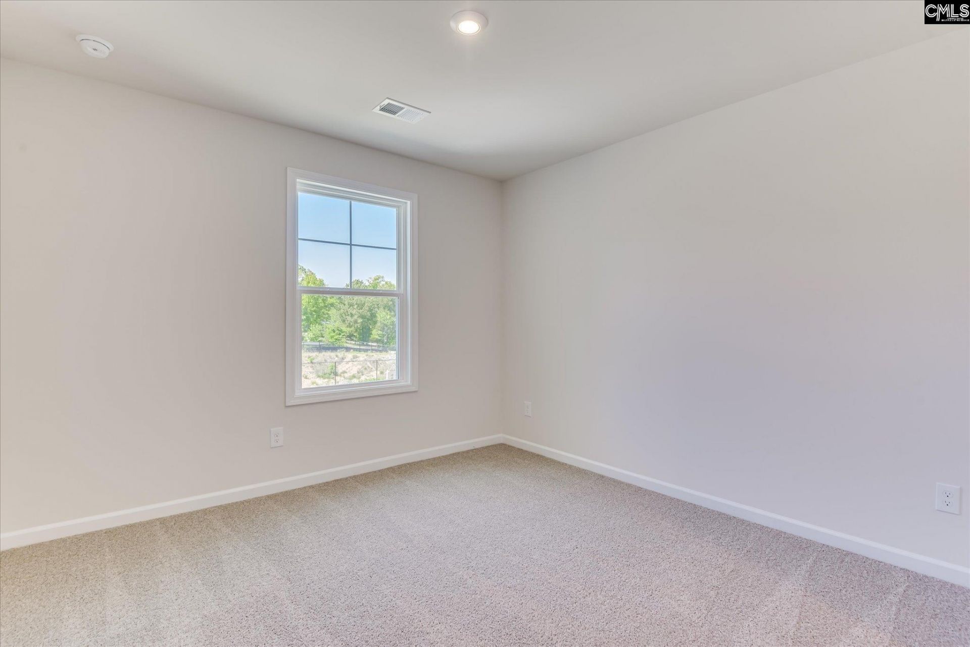 115 Bloomsbury Drive Photo 33