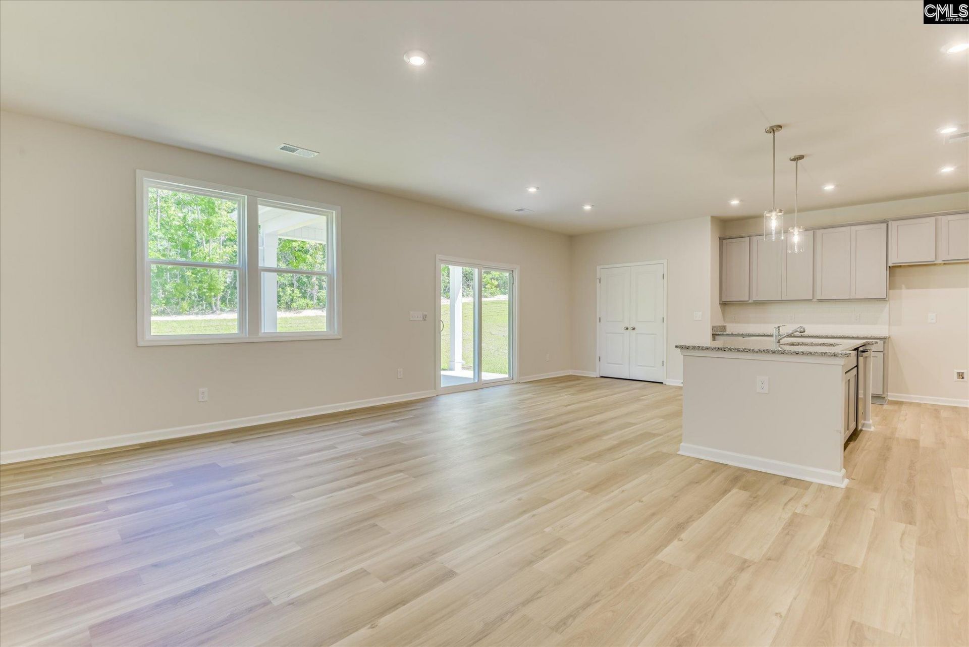 115 Bloomsbury Drive Photo 9