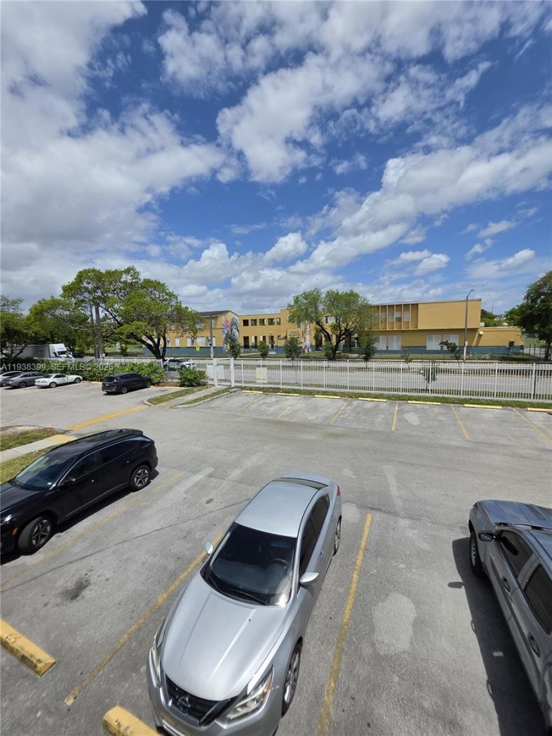 1990 NW 4th Ct, Unit 7, Miami, FL 33136 Photo