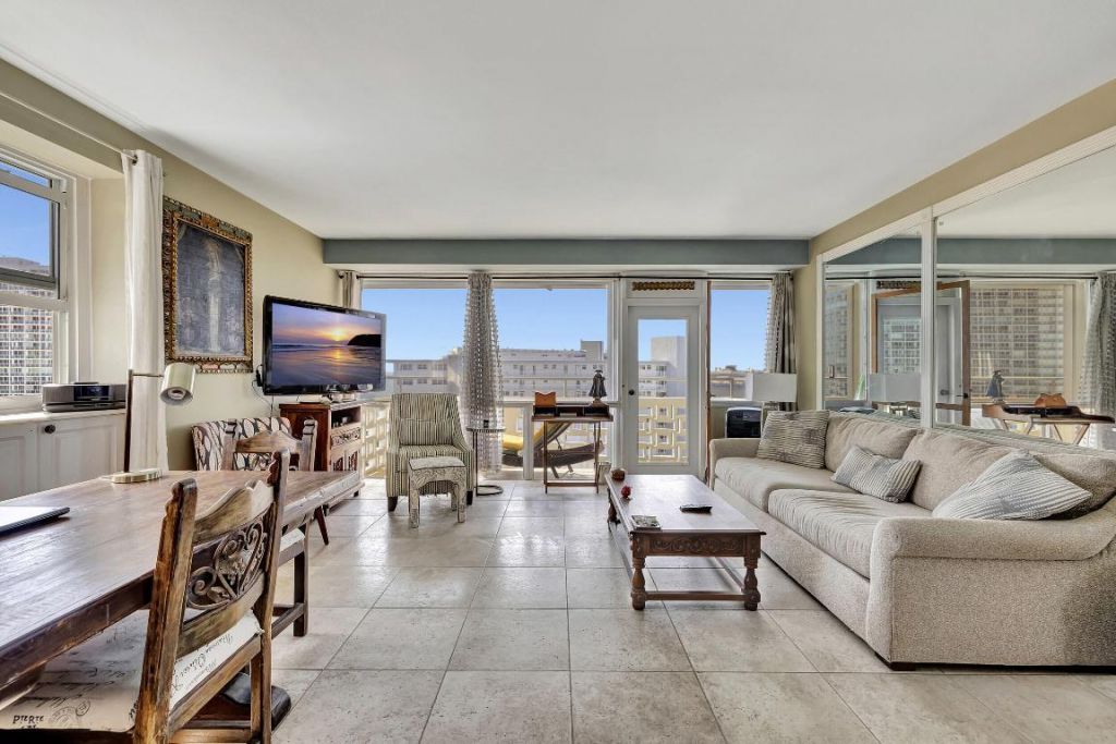 1900 S Ocean Drive, Unit 1702, Fort Lauderdale, FL 33316 Photo