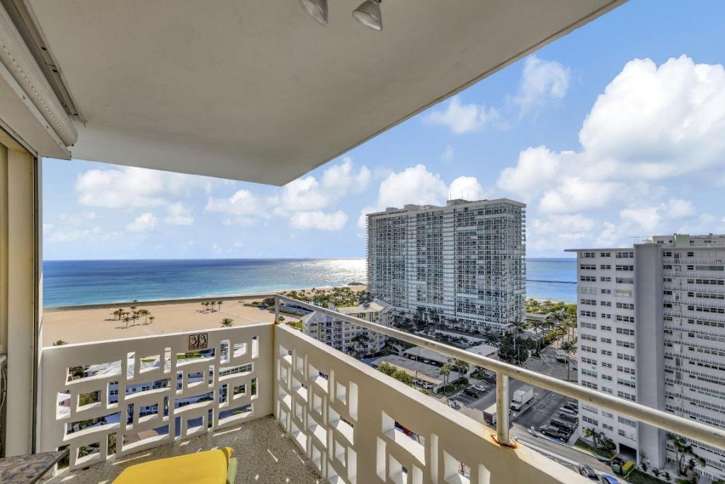 1900 S Ocean Drive, Unit 1702, Fort Lauderdale, FL 33316 Photo