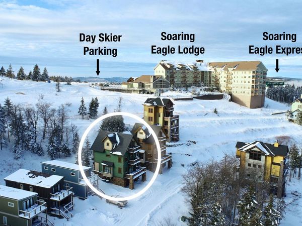 203 Meadows Dr, Snowshoe, WV 26291