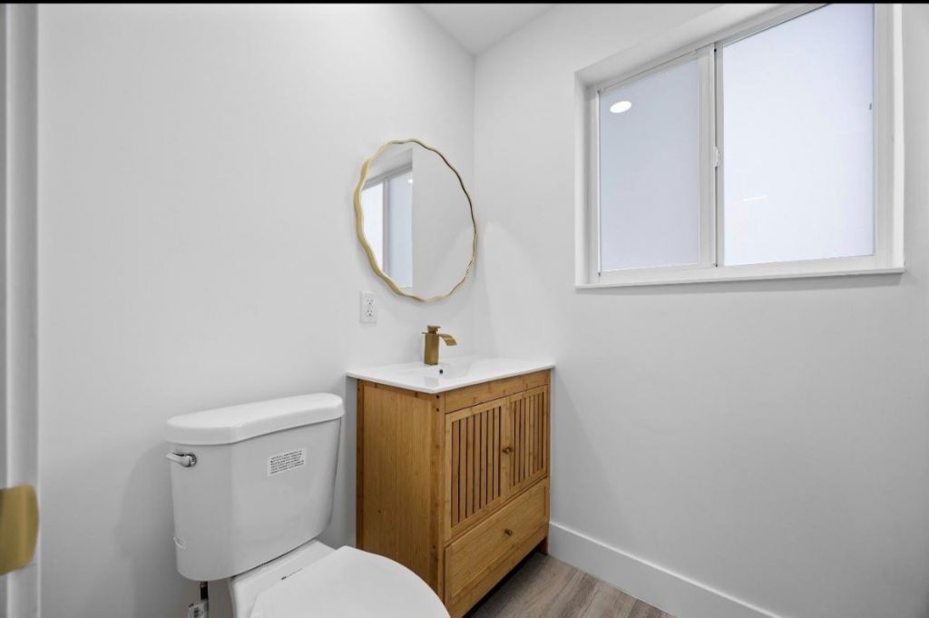 5710 NE 2nd Terrace, Fort Lauderdale, FL 33334 Photo