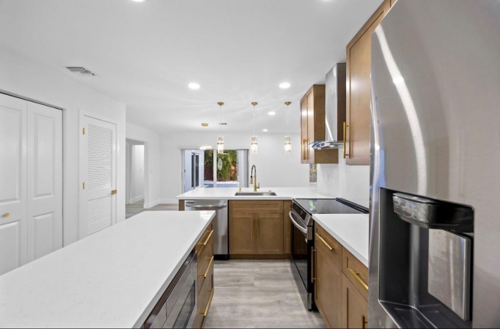 5710 NE 2nd Terrace, Fort Lauderdale, FL 33334 Photo