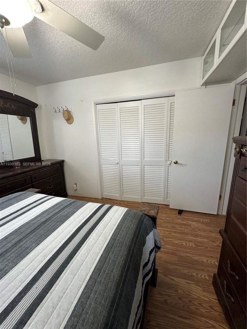 2420 Park Ln, Unit 102, Hollywood, FL 33021 Photo