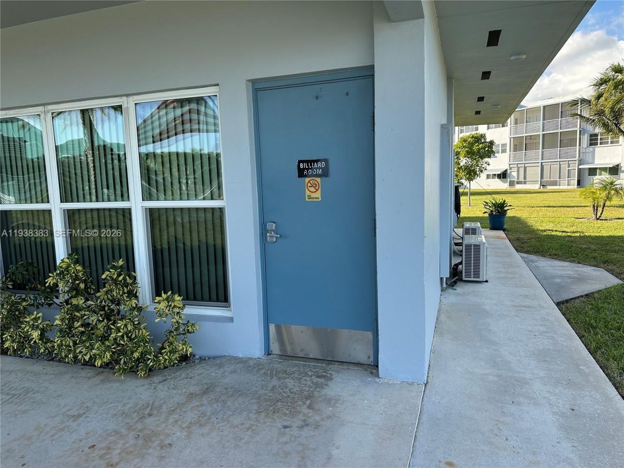 2420 Park Ln, Unit 102, Hollywood, FL 33021 Photo