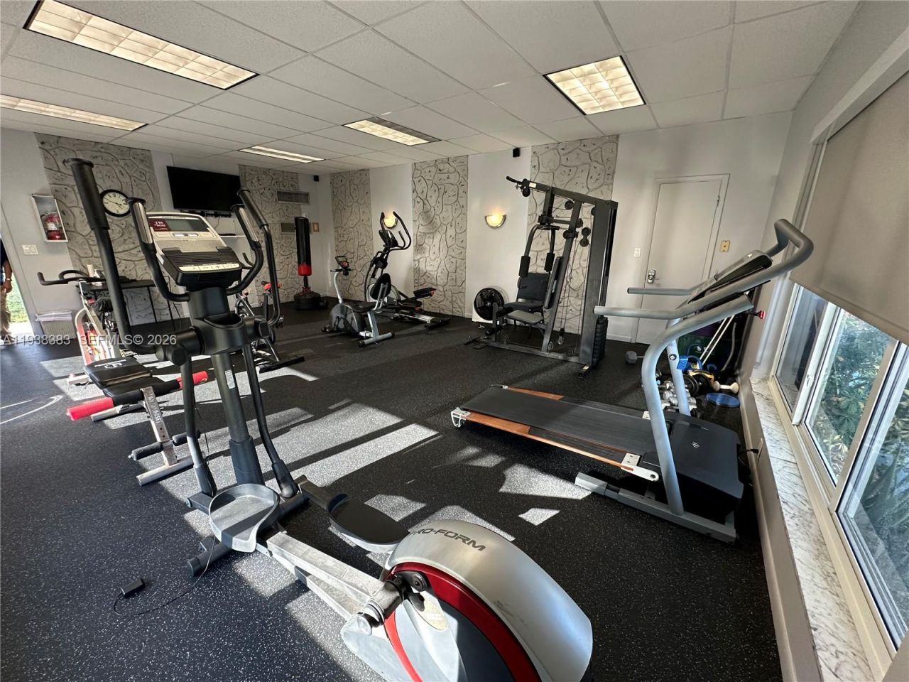 2420 Park Ln, Unit 102, Hollywood, FL 33021 Photo