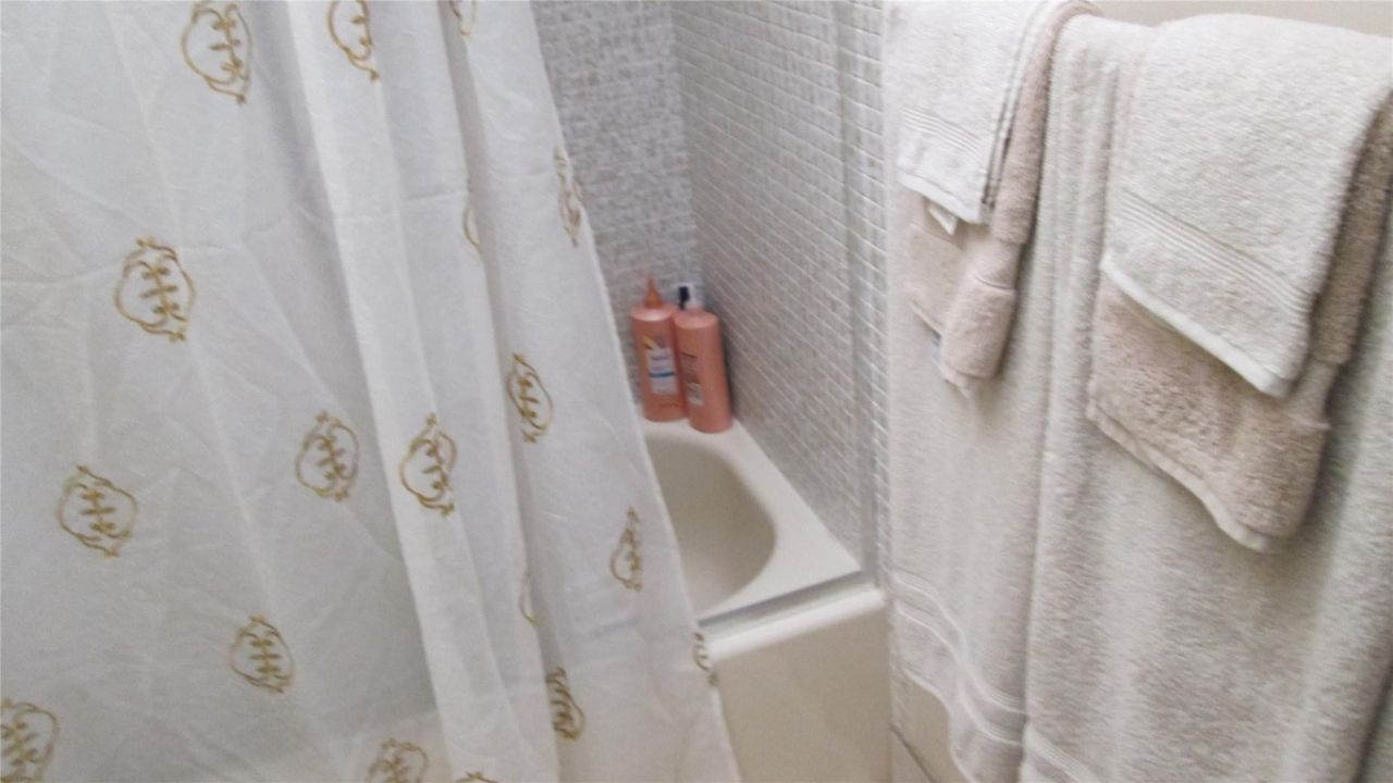 3001 NW 48th Ave, Unit 237, Lauderdale Lakes, FL 33313 Photo